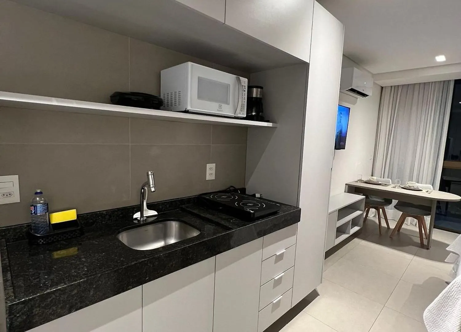 Apartamento Flat Moderno Em Boa Viagem - Recife Brasil